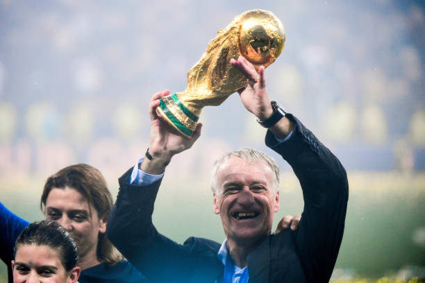 马丁内斯 马丁内斯