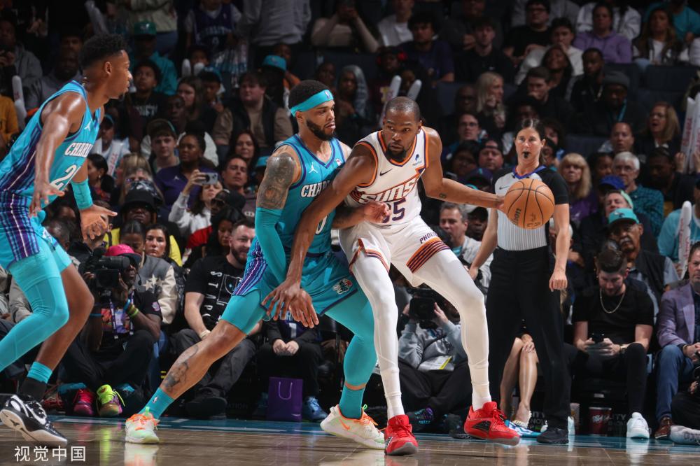 随着时间的 随着时间的